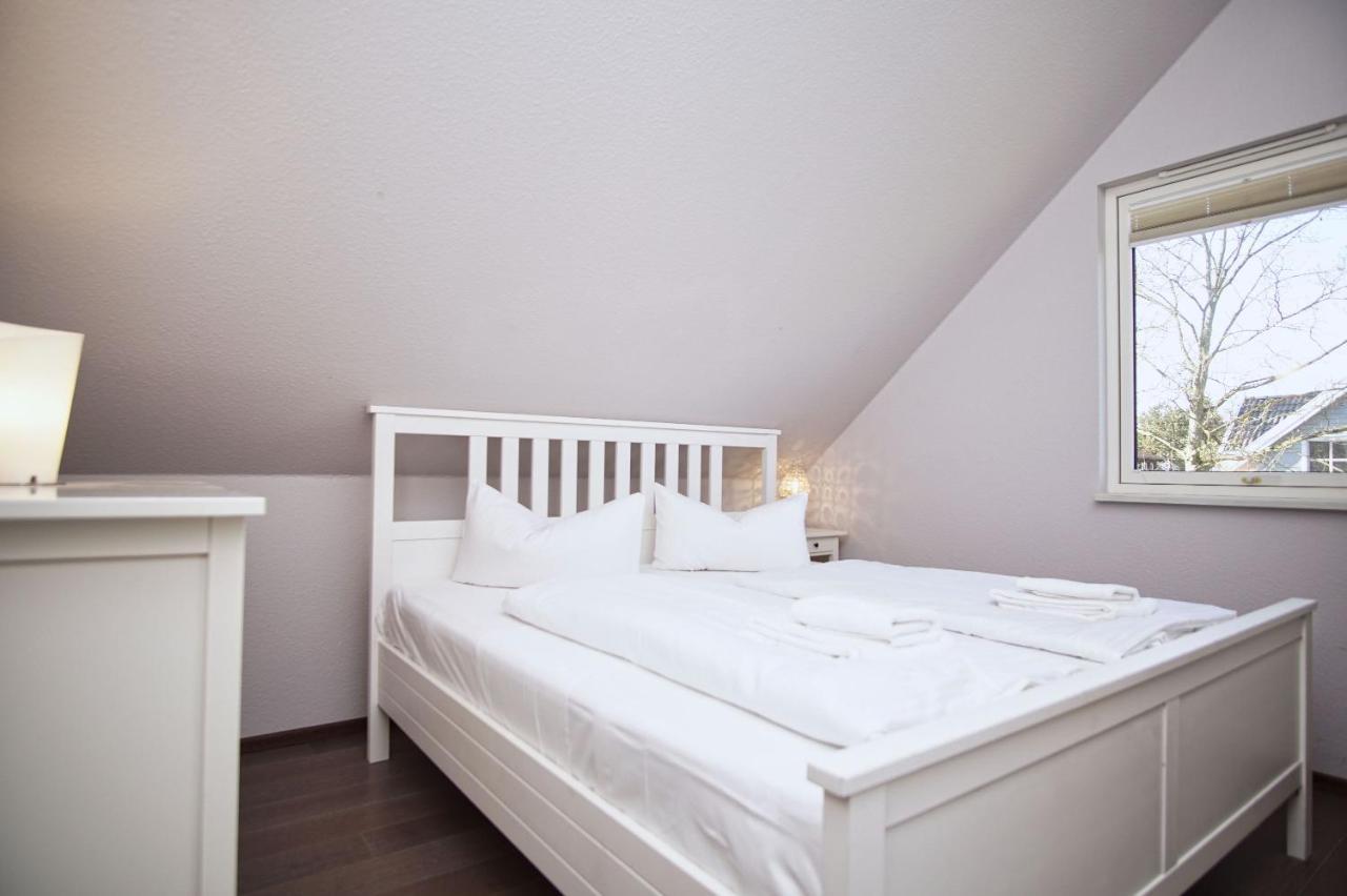 Komfortables Haus Mit Kamin, Sauna, Garten, Terrasse - Ferienhaus Sternschnuppe Wiek auf Ruegen Luaran gambar