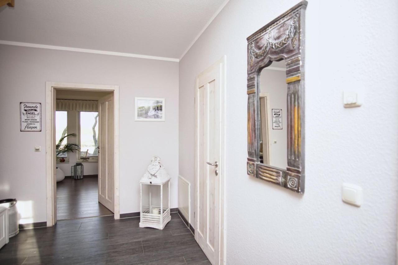 Komfortables Haus Mit Kamin, Sauna, Garten, Terrasse - Ferienhaus Sternschnuppe Wiek auf Ruegen Luaran gambar